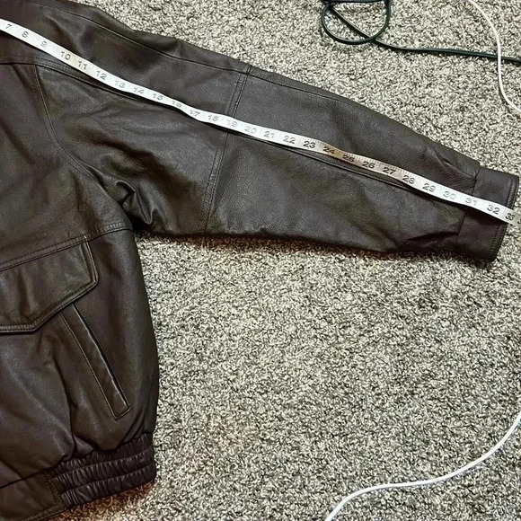 BROWN GENUINE LEATHER DECADES VINTAGE  BOMBER JACKET WAIST WITH POCKETS - Picture 13 of 14